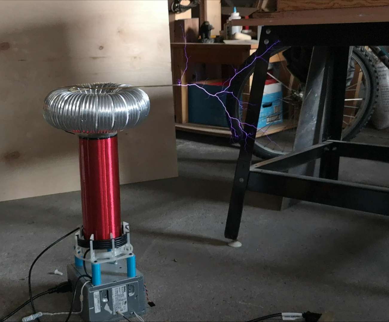 image of a tesla coil